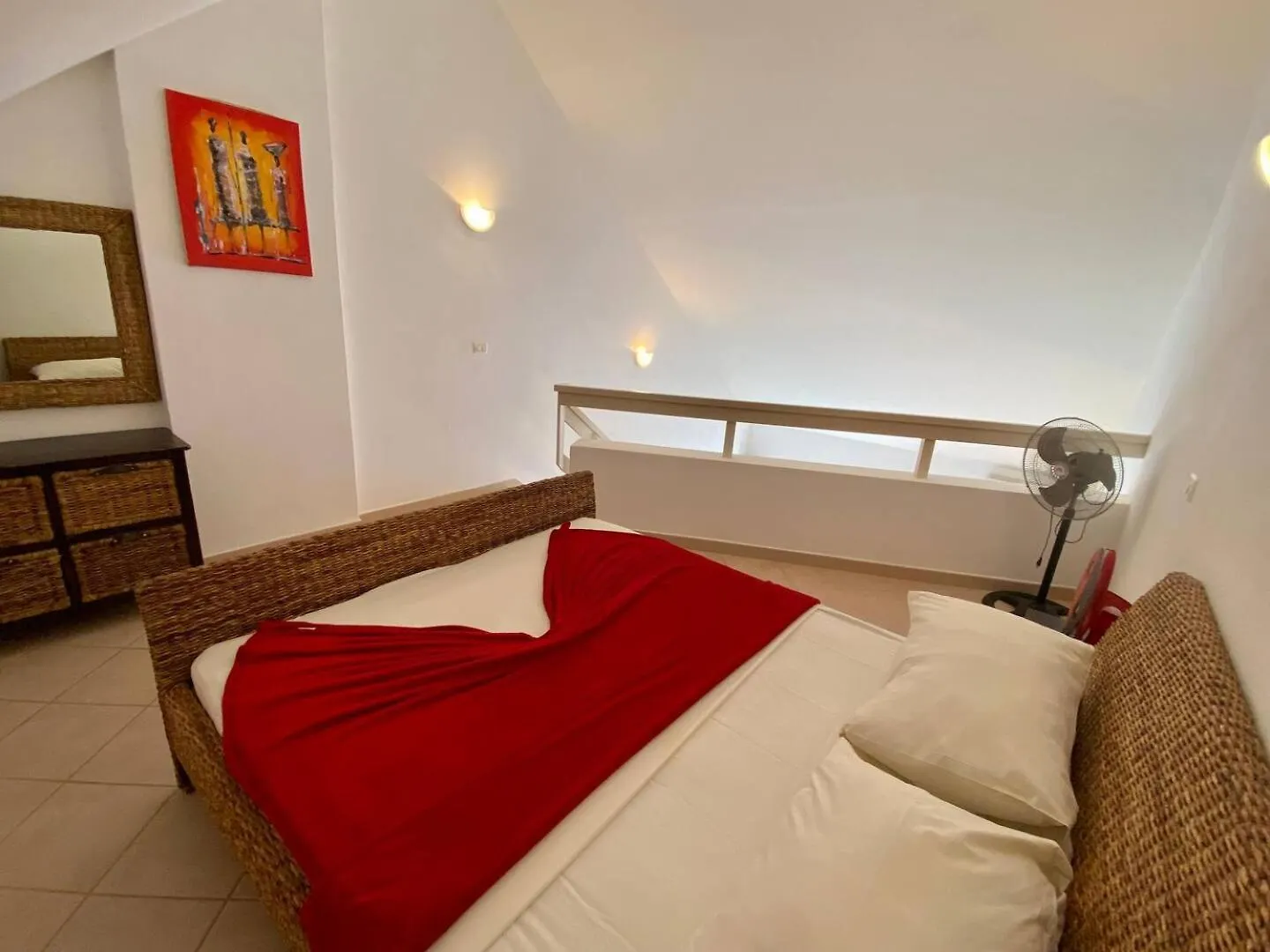 Apartment Leme Bedje Two Bedroom - By Bobbywashere Santa Maria