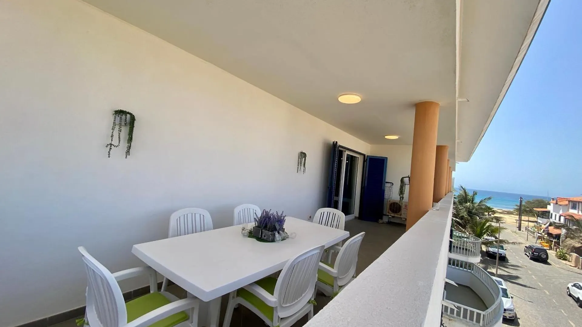 Leme Bedje Two Bedroom - By Bobbywashere Santa Maria Apartment