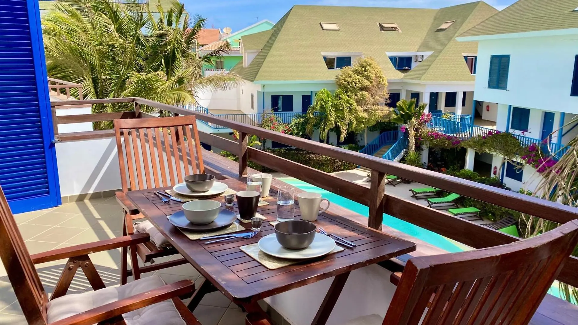 Apartment Leme Bedje Two Bedroom - By Bobbywashere Santa Maria