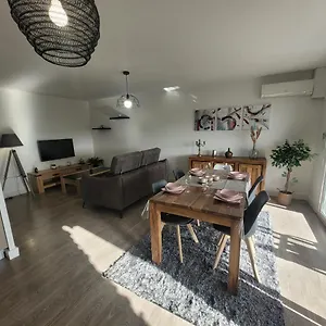 appartement-chic-frjus-kais.fr-provencehotel.com/