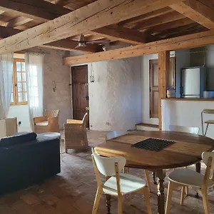 maison-atypique-coeur-de-village-historique.fr-provencehotel.com/